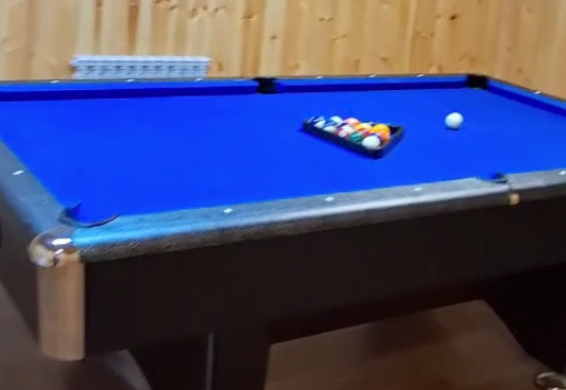 Баня с бильярдом — видео